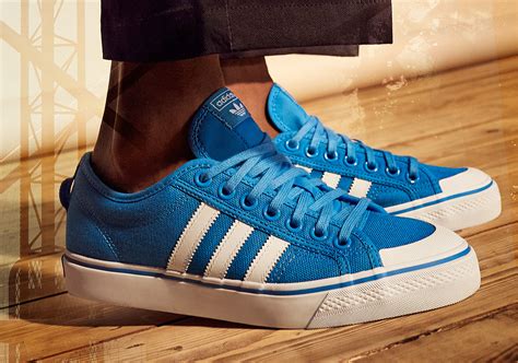 adidas Originals – Nizza – Blaue Sneaker 